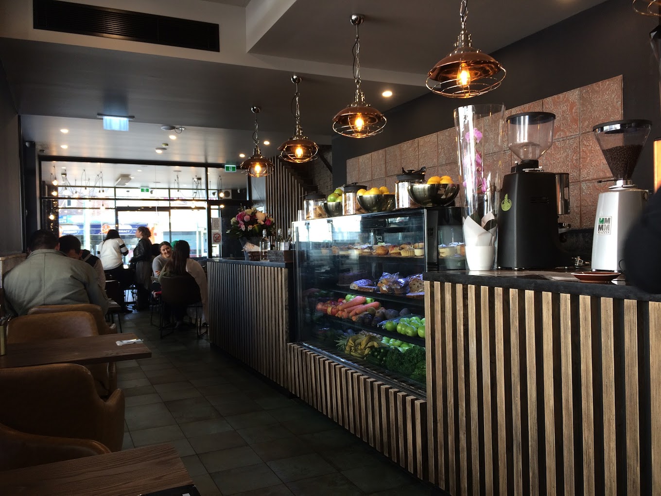 Cafe Roman