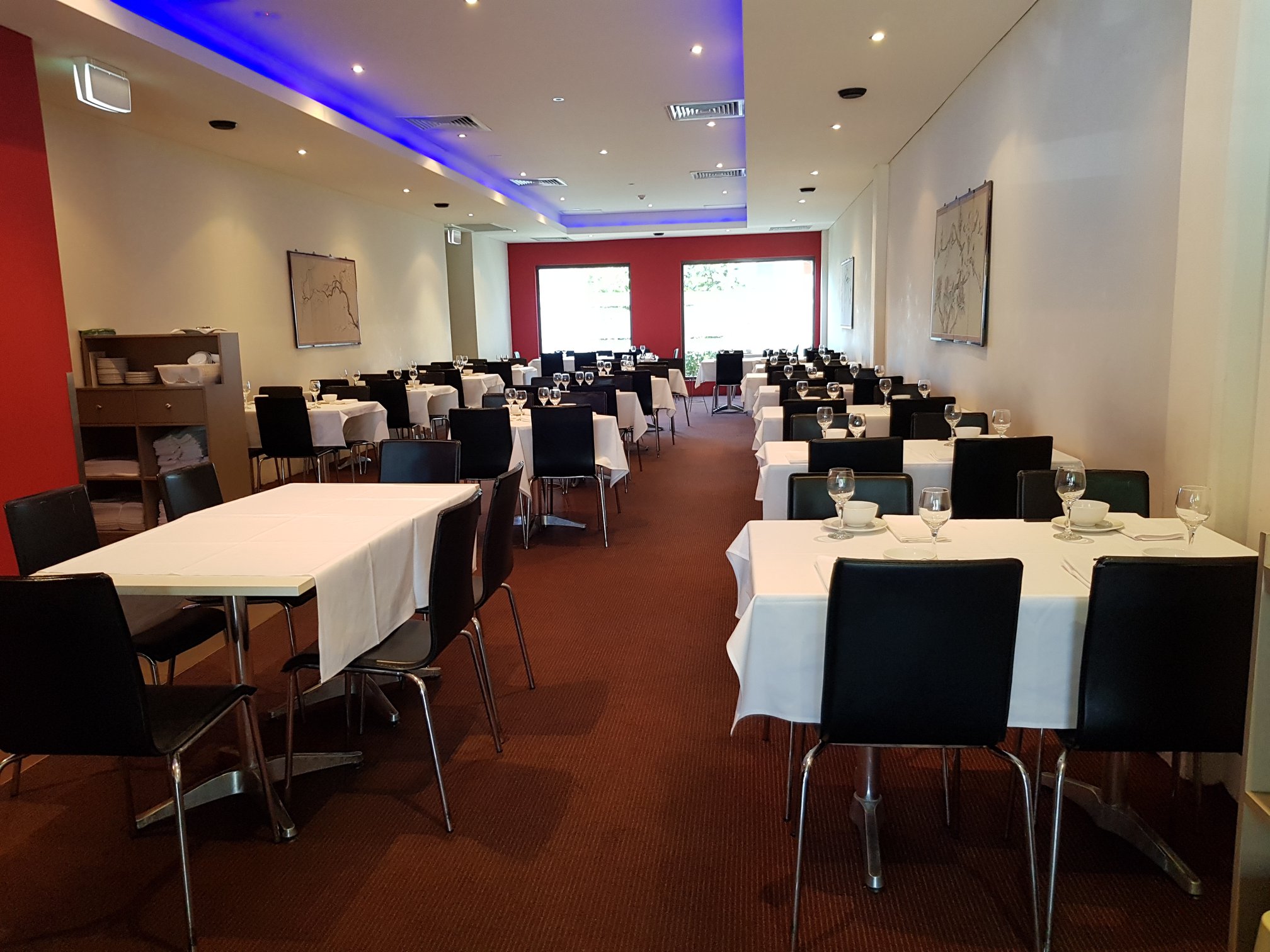 Illawong Chinese & Seafood Restaurant