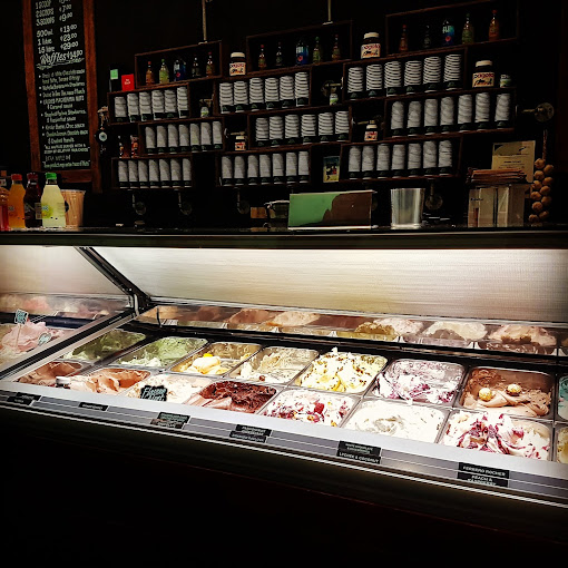 Fresko Gelato & Waffle House