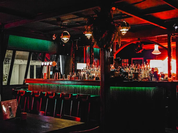 Mutual Bar