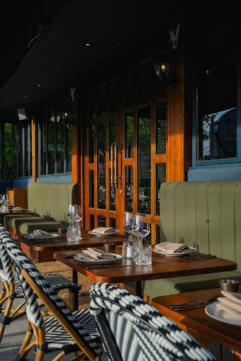 LÉON Brasserie