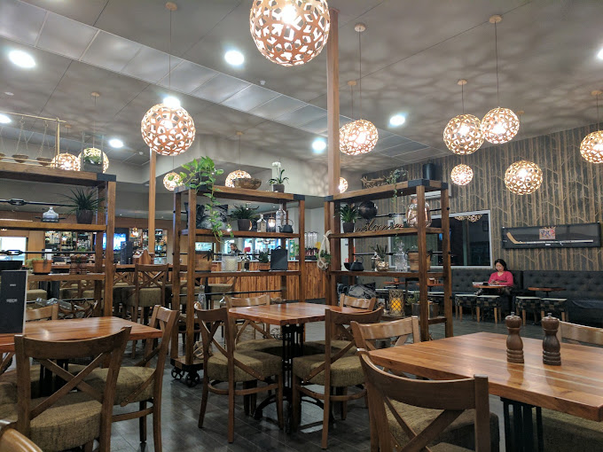 Cabin 401 Bar & Grill