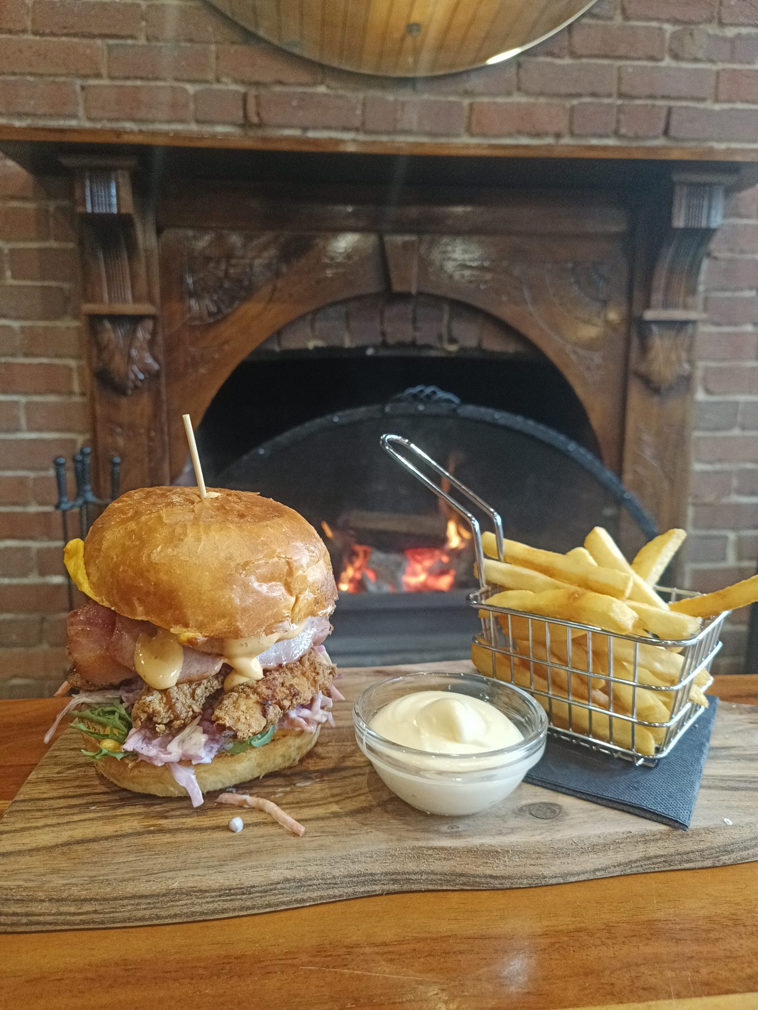 The Warburton Hotel, Wesburn - Bar & Bistro (The West)