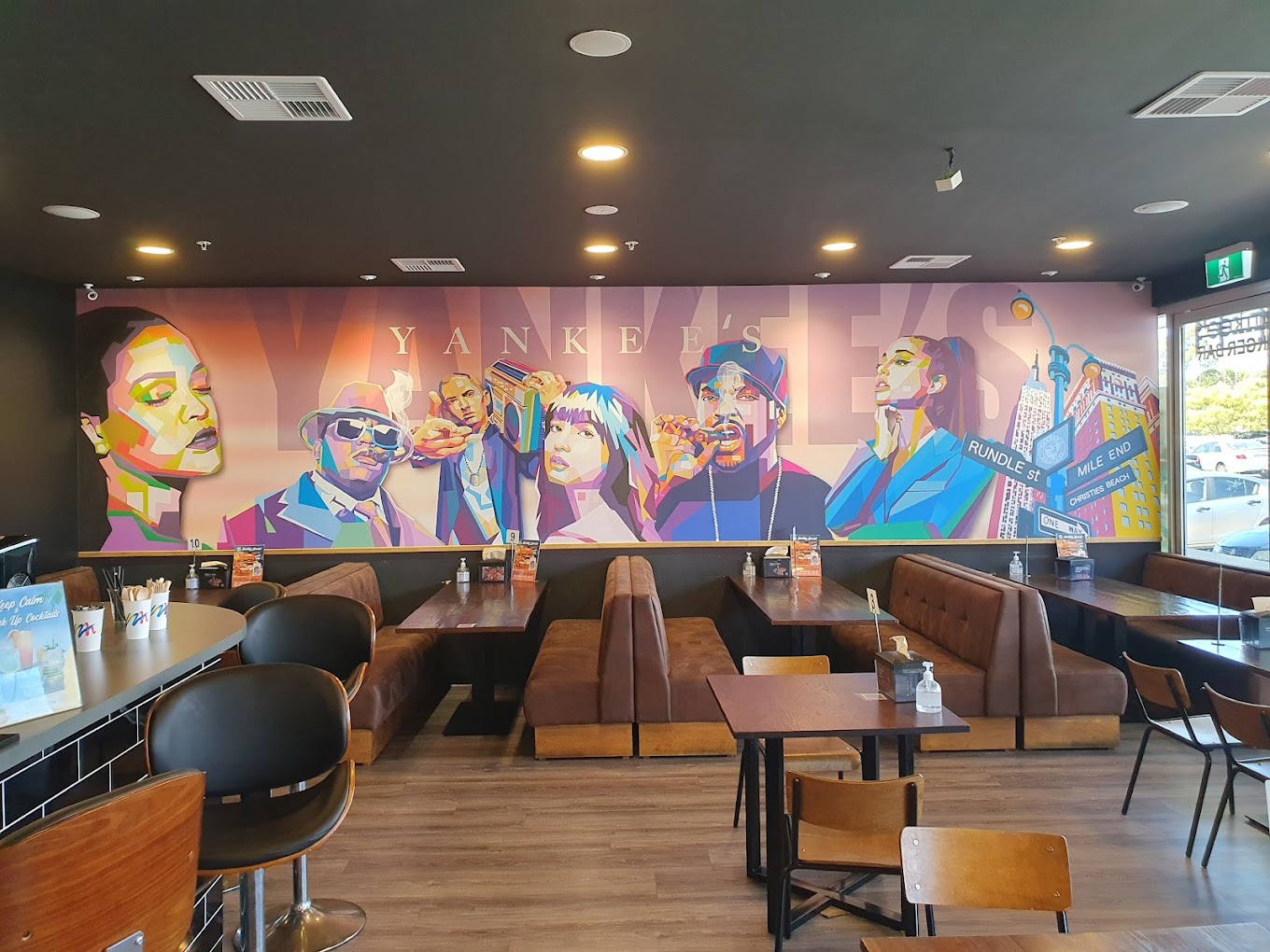 Yankee's Burger Bar - woodcroft