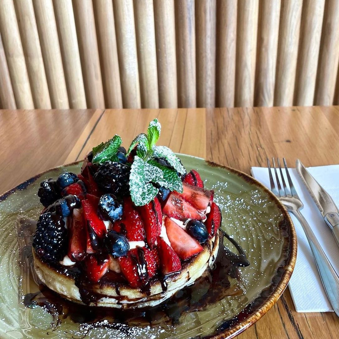 Mr Robertson Cafe