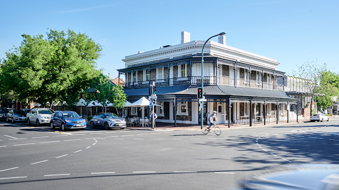 The Lion Hotel