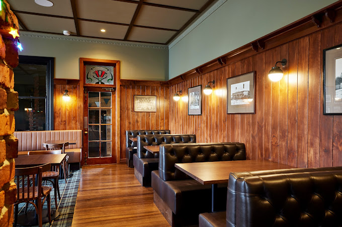 Panton Hill Hotel