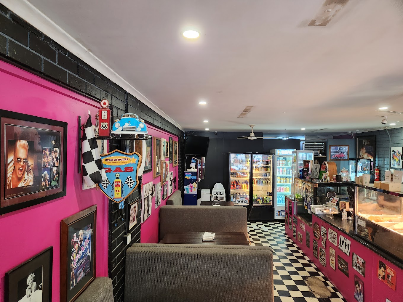 Pink Ladies Diner