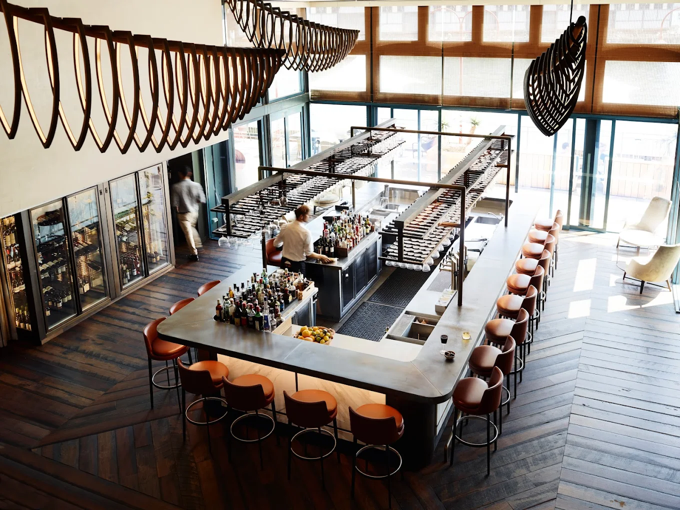 PIER BAR