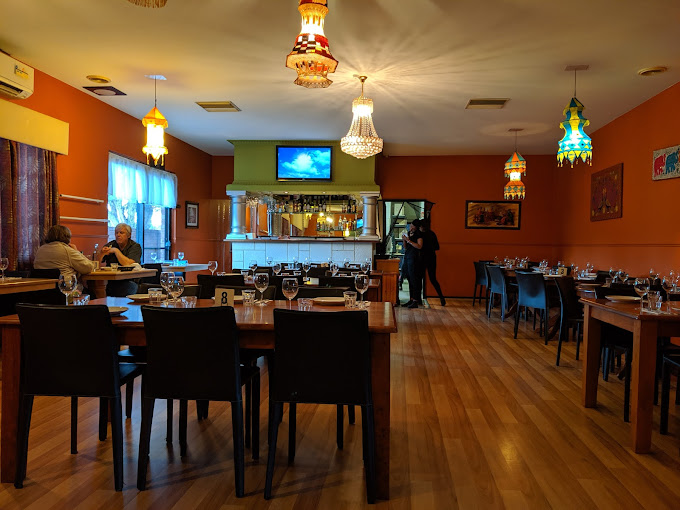 2 Spice Guru Authentic Indian Restaurant