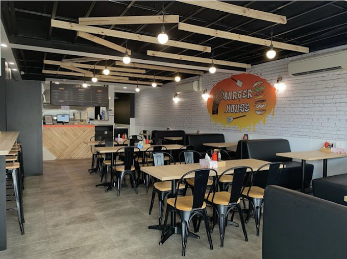 YG Burger House