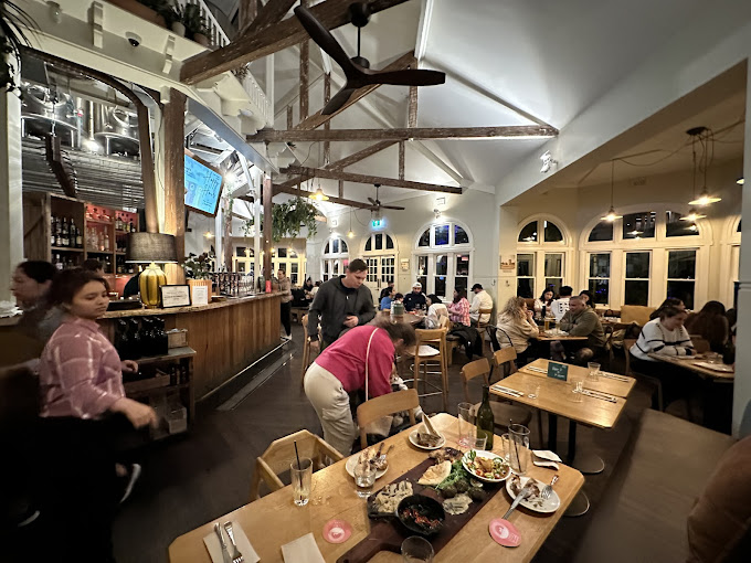The Island at Elizabeth Quay - Restaurant & Microbrewery in Perth