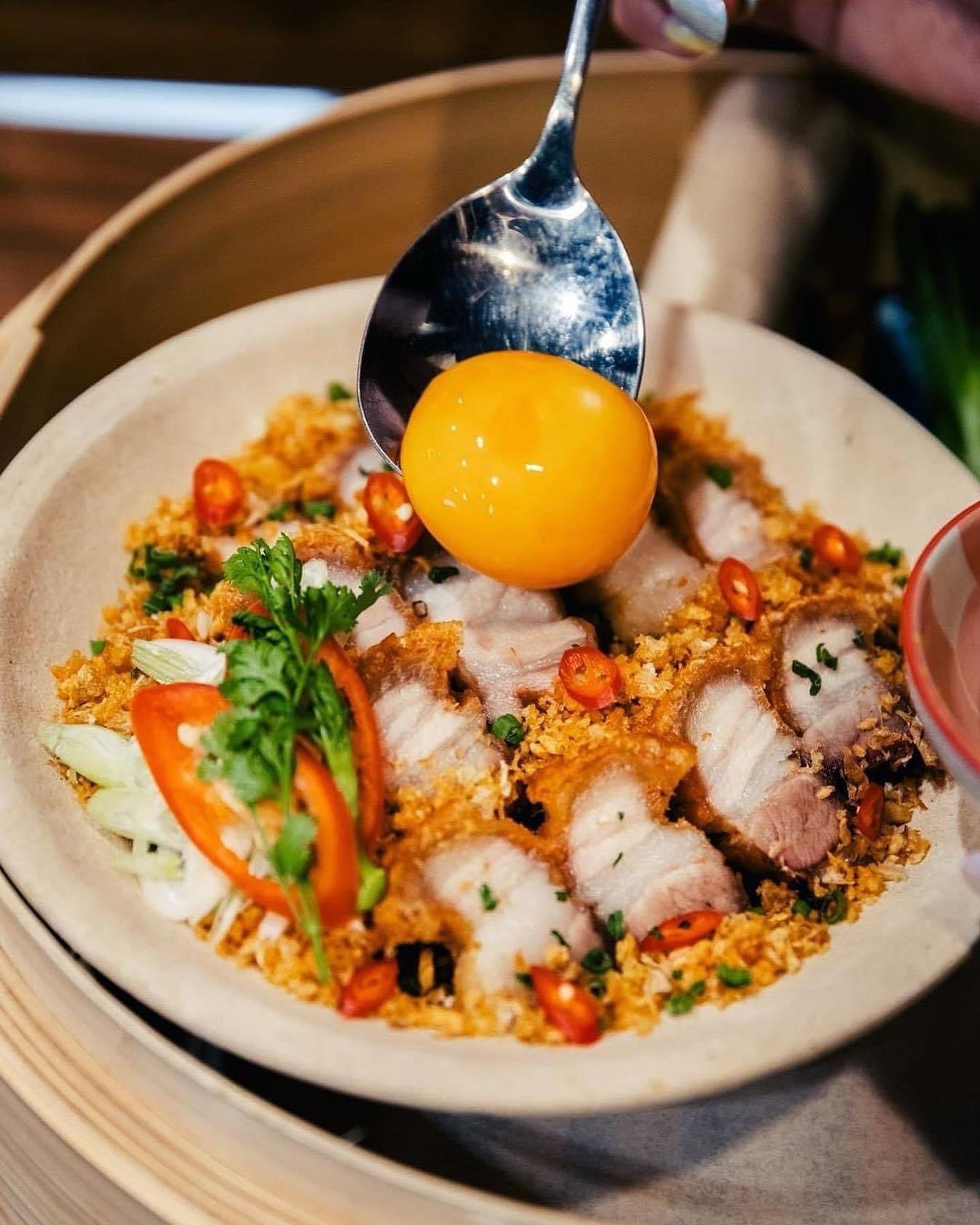 Lhong Tou Cafe at Yaowarat