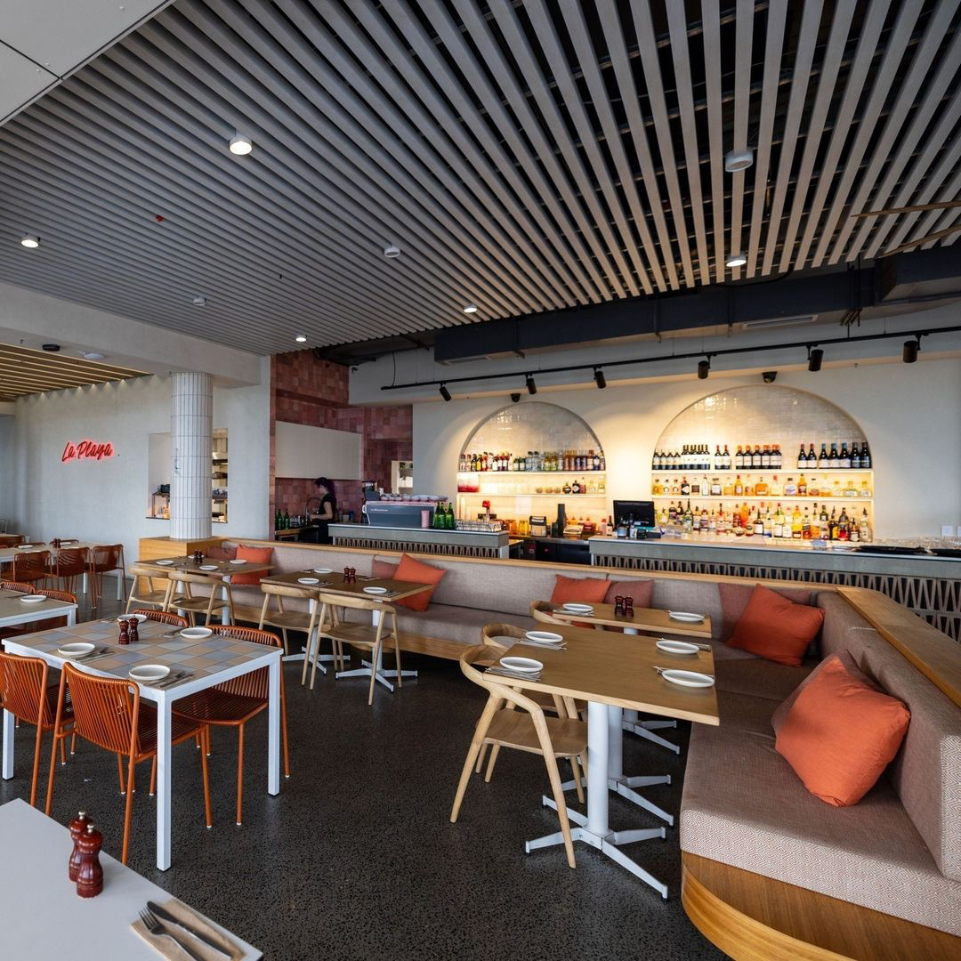 La Playa Beach and Eats