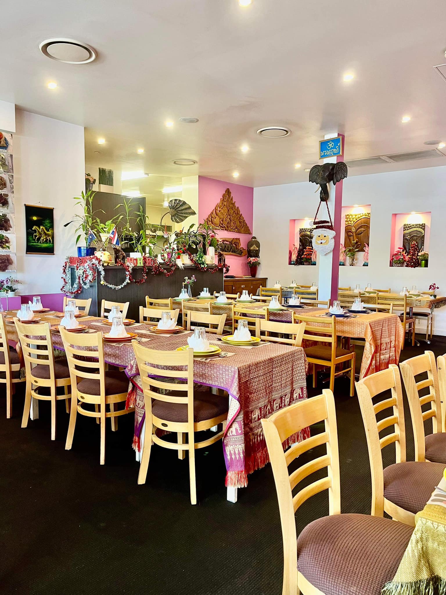 Thai Daisy Hill Restaurant
