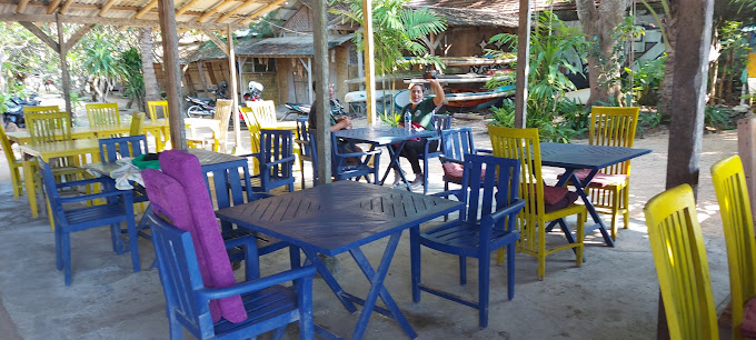 Warung Pantai Indah