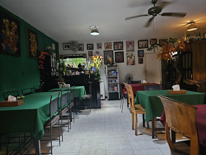 Warung Anna