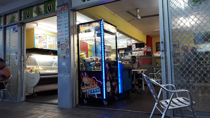 David's Snack Bar