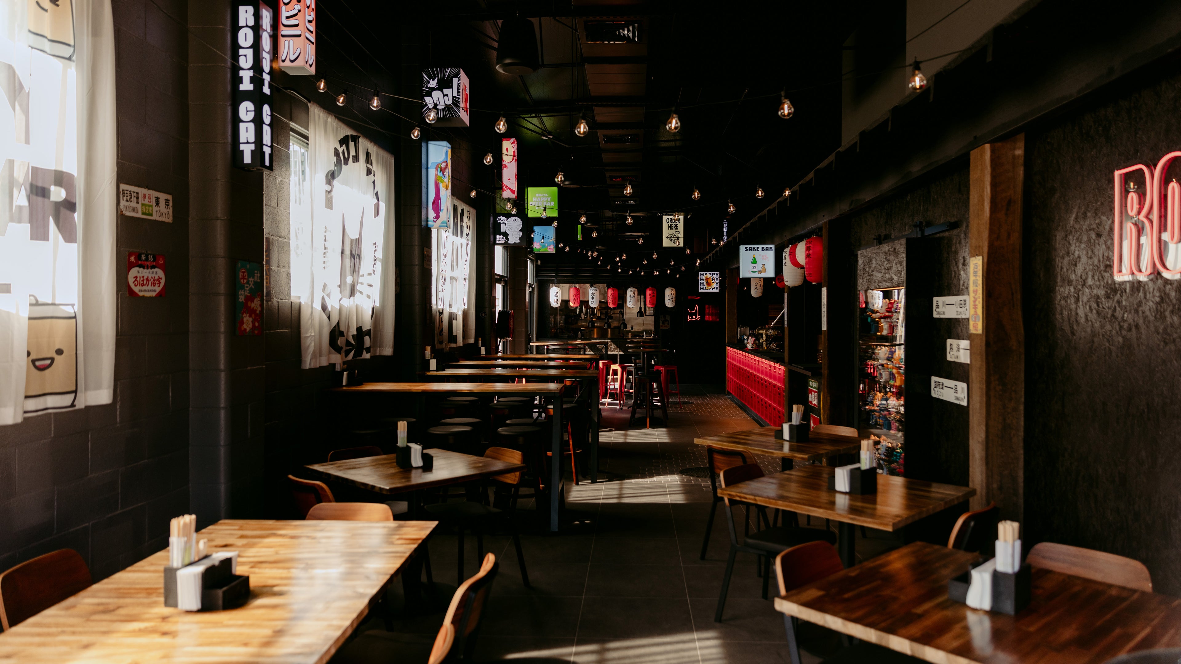 Roji Cat Beer Bar