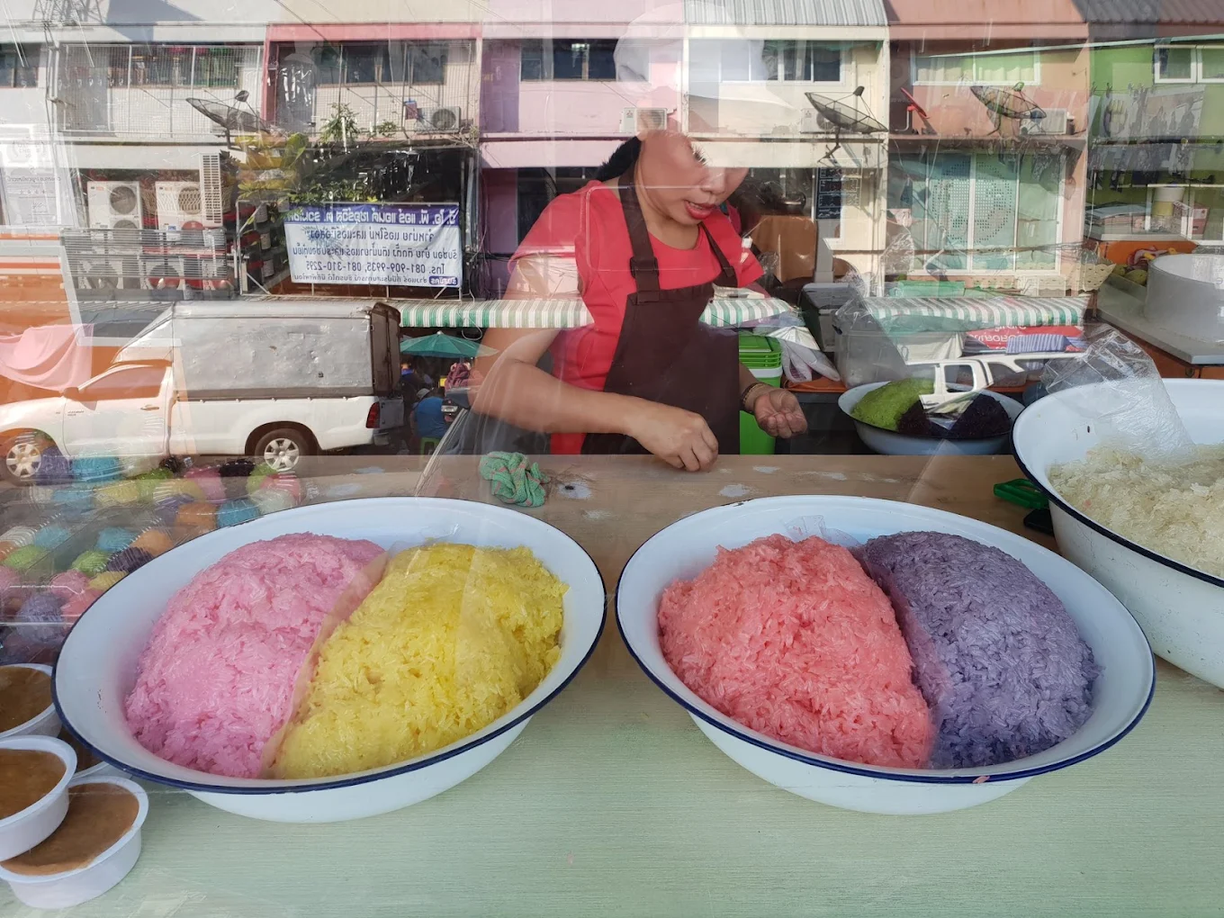 ช.ศรแก้ว ข้าวเหนียวมะม่วง mango sticky rice ข้าวเหนียวมูน 9 สี โชคชัย 4 ลาดพร้าว ข้างร้านเฮียเพ้ง
