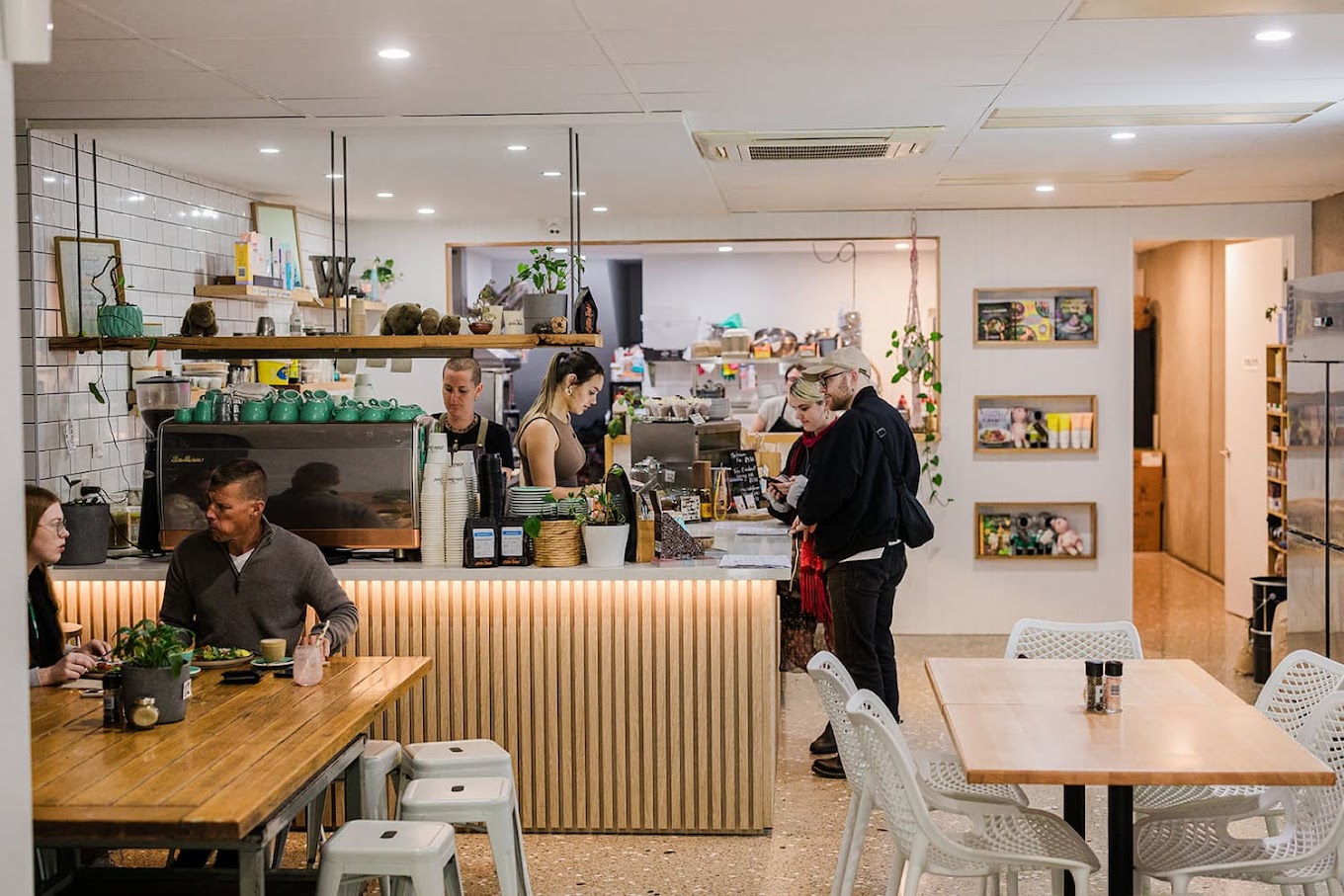 Wombat Cafe & Store