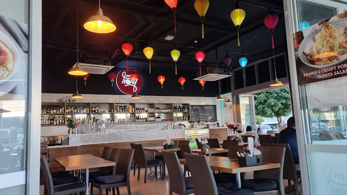 Mr Hong Modern Asian Restaurant
