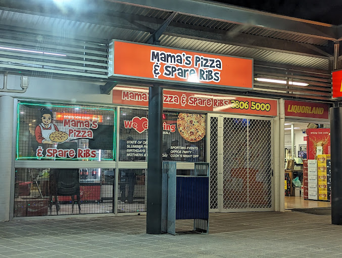 Mamas pizza and ribs