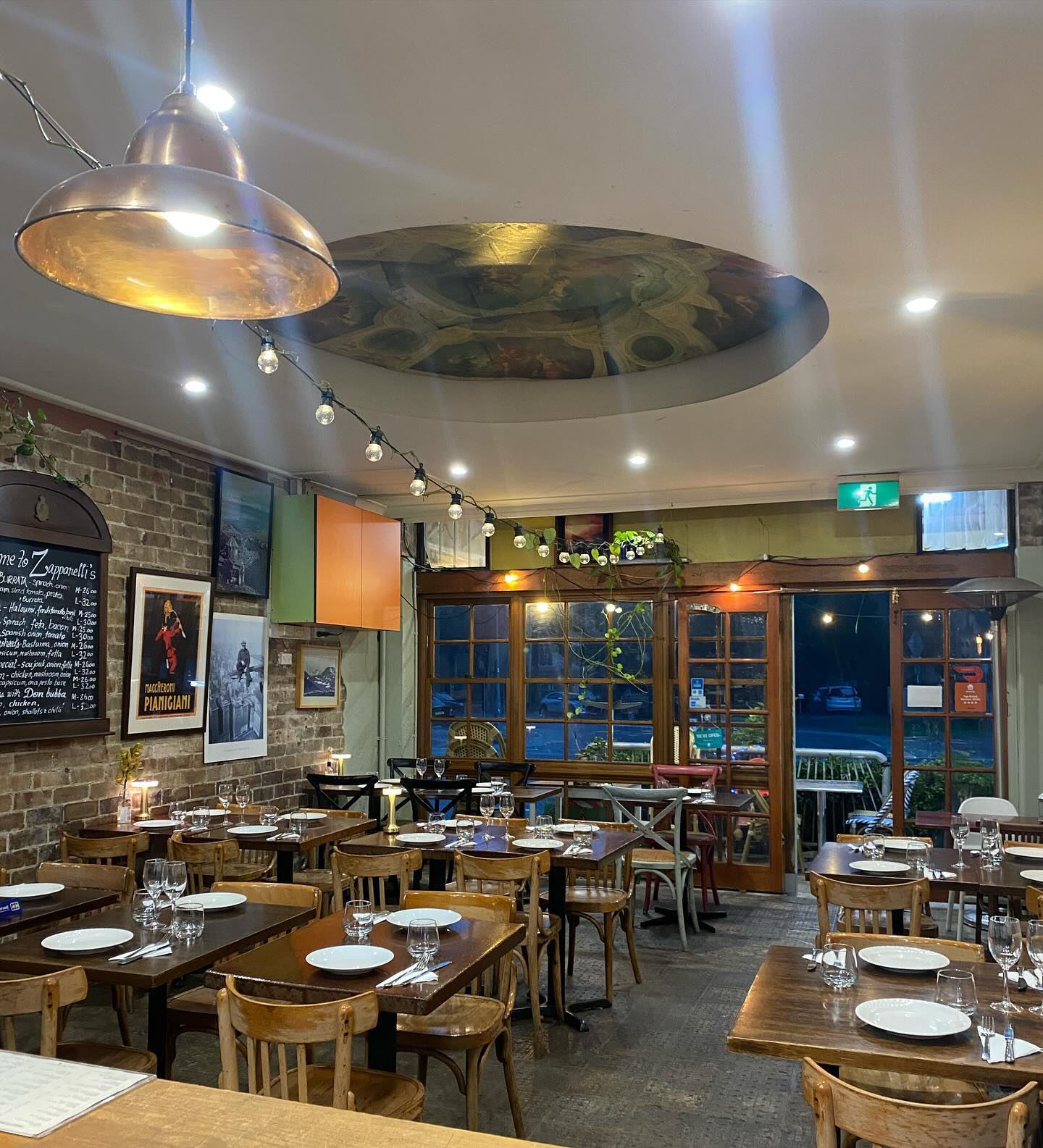 Zapparellis Pizza