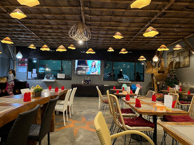 Cockatoo International Bar & Restaurant Nusa Dua