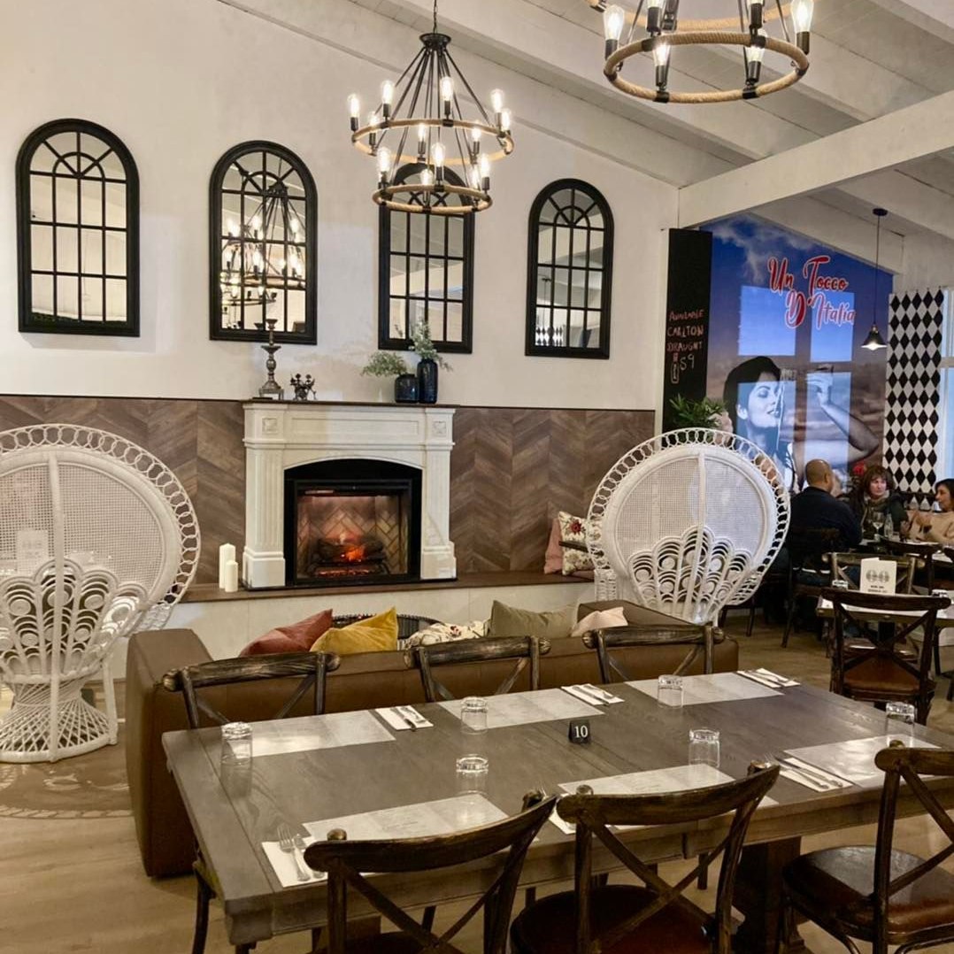 DoppioZero Pizzeria & Wine Bar