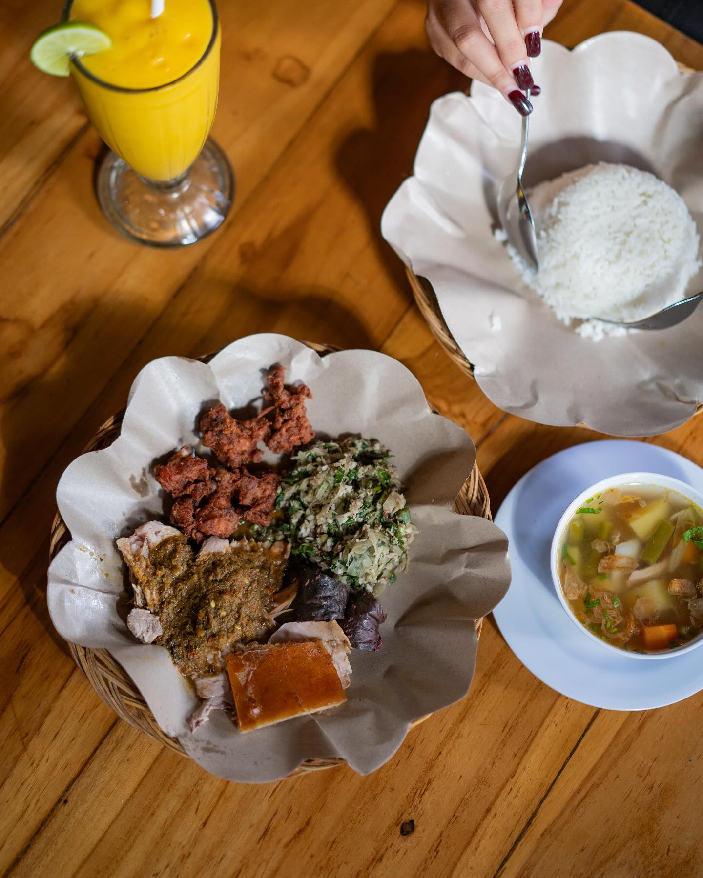 Warung Babi Guling Ibu Oka 3