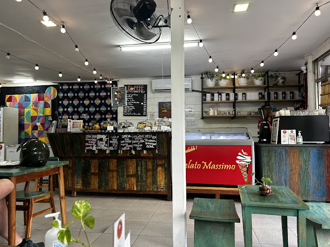 Wacky Jacky's Bali & WJ's Coffee Shop