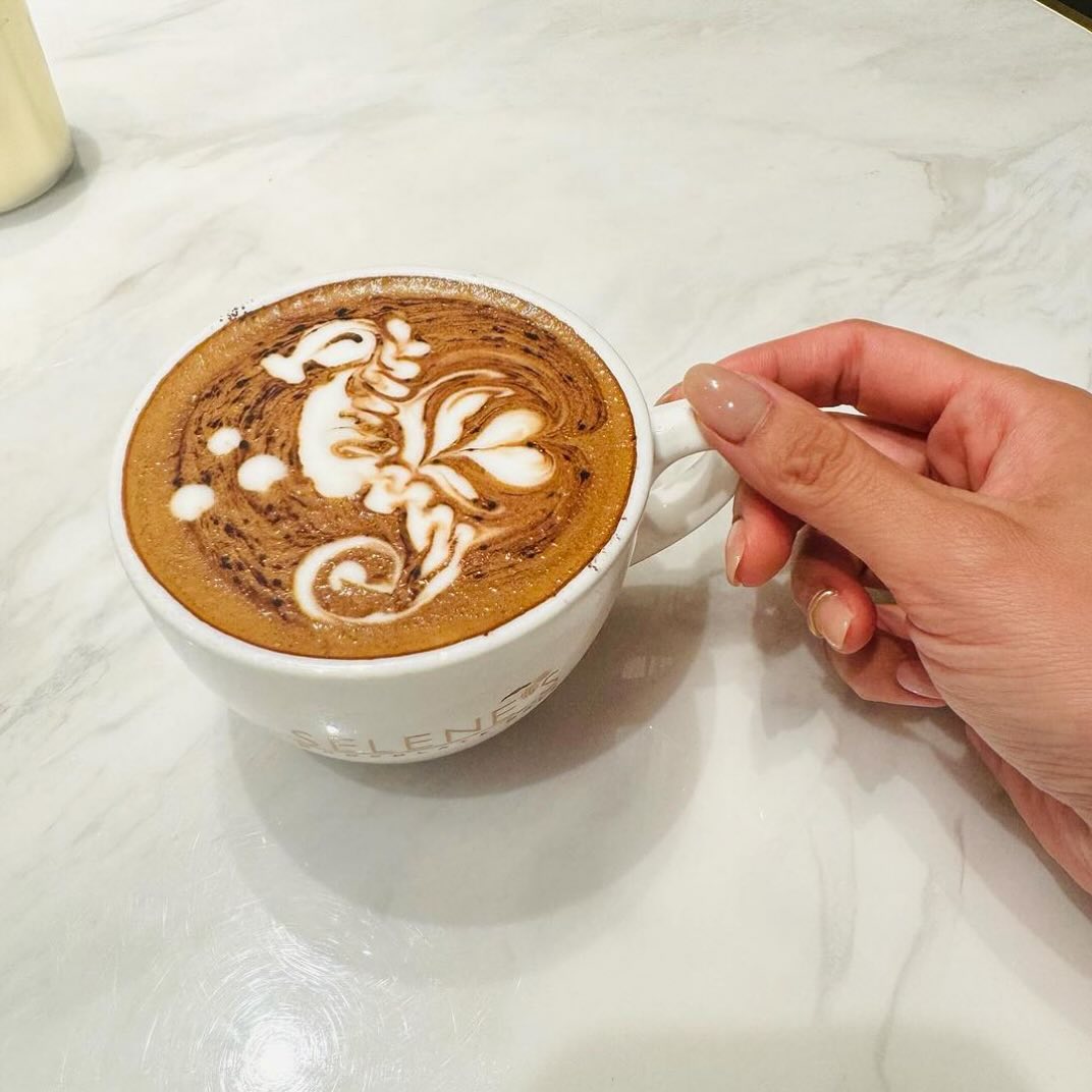 Selene's Chocolate Cafe