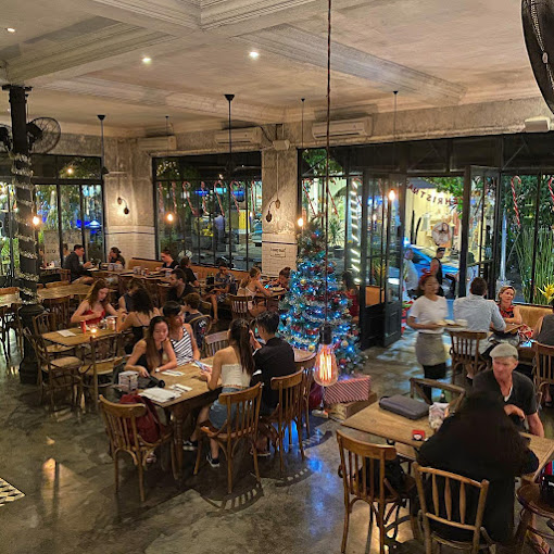 Corner House Bali