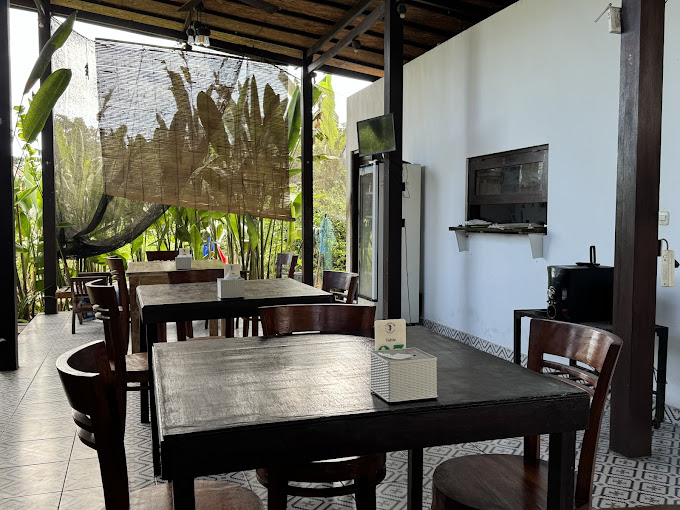 Warung Tumpang Sari Lembongan