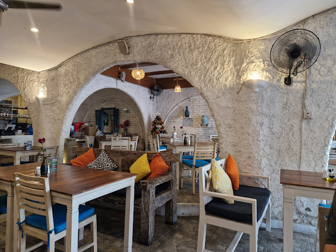 Nostimo Greek Grill Ubud