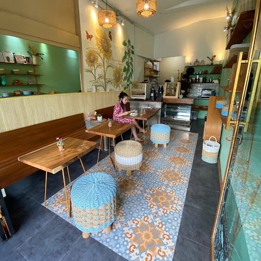 JinjeRoot Coffee & Leather Goods