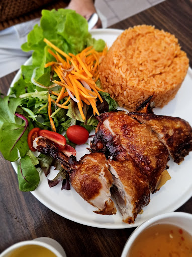 Xin Chào