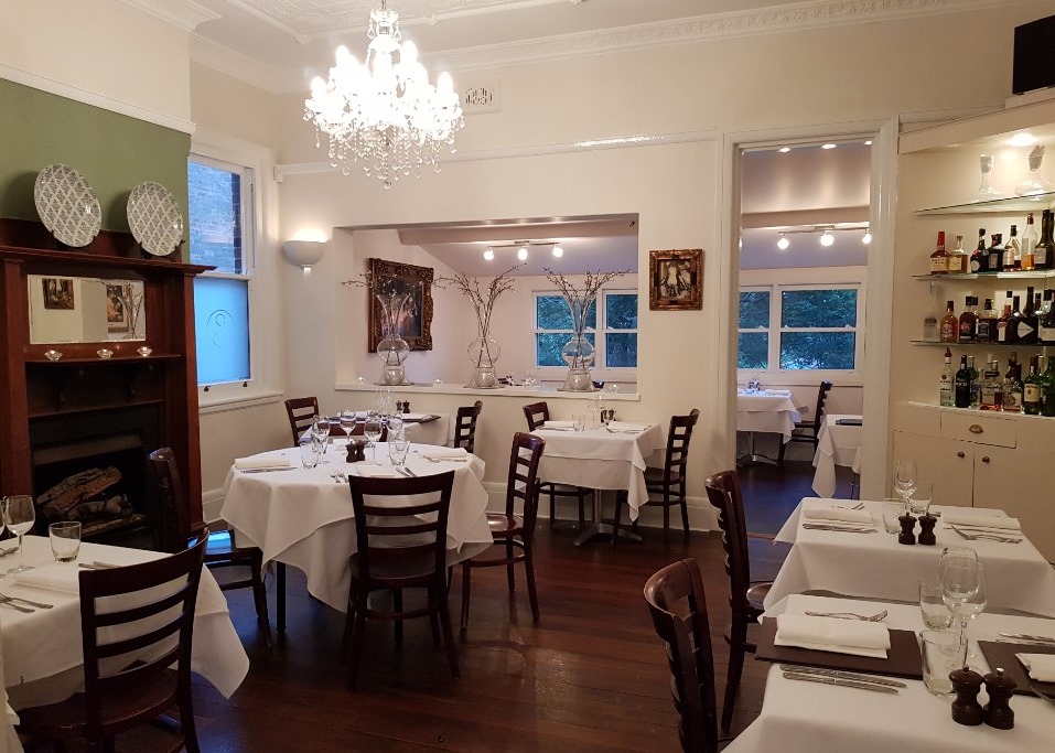 Saveur Restaurant