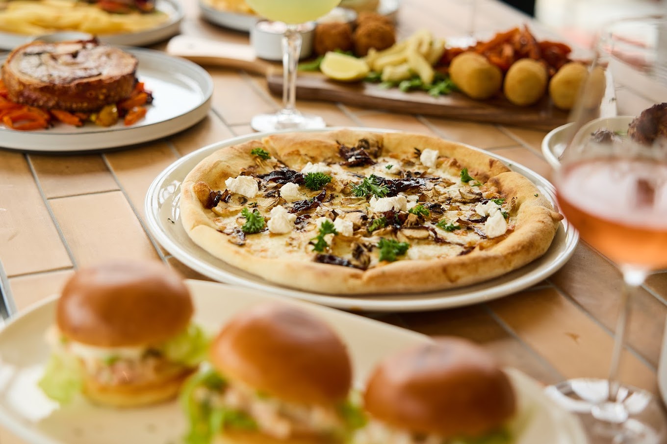 Cooee Café & Restaurant