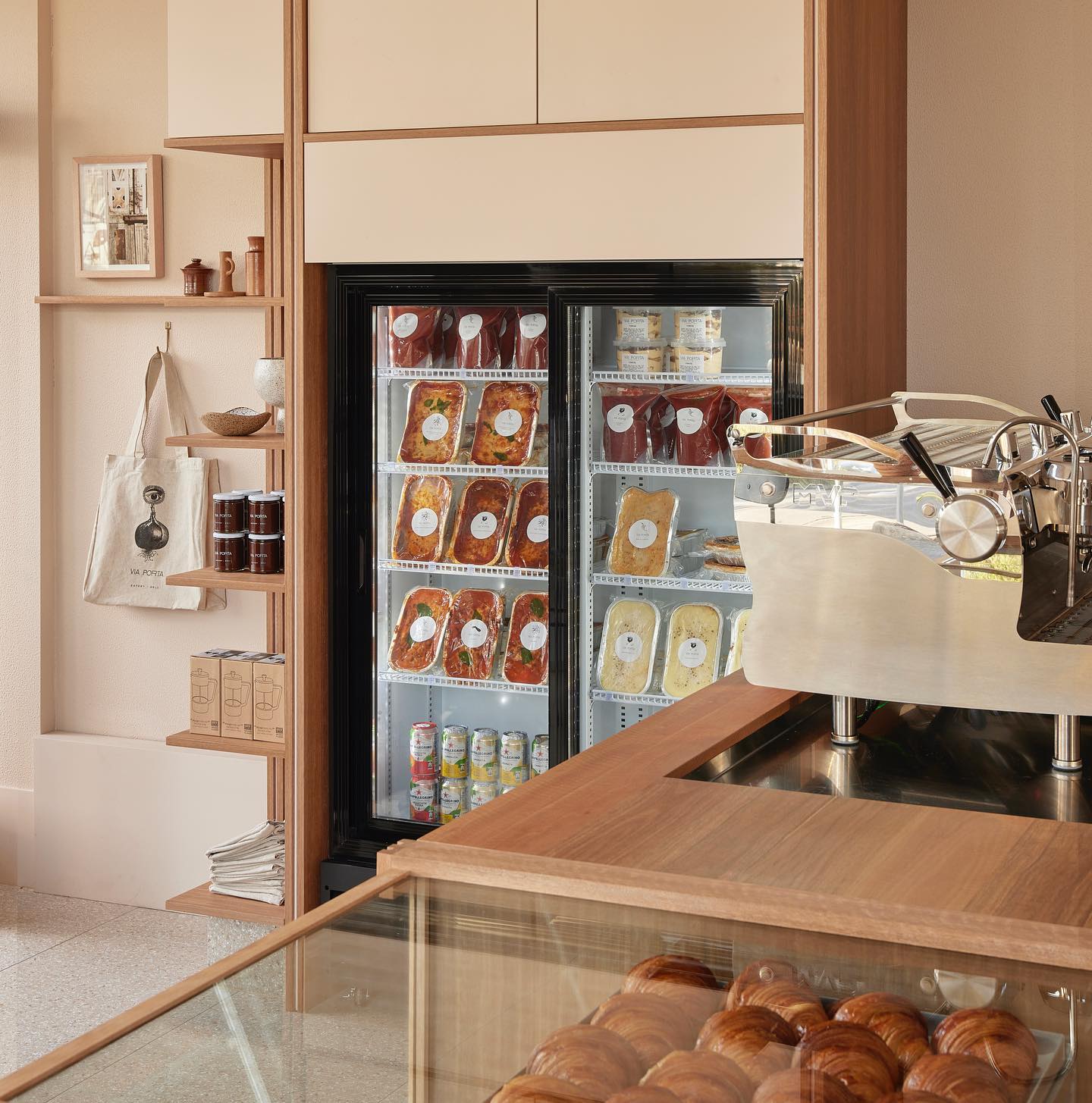 Pronto Aroma Kew