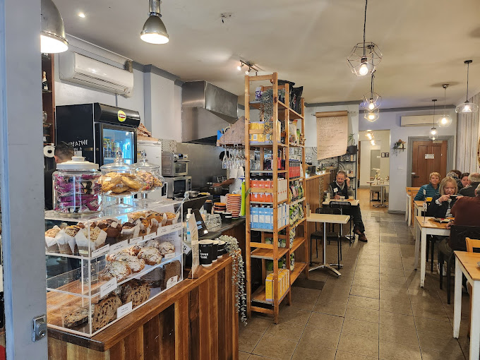 TJ Coffee House (formerly Beans Republique Parkdale)