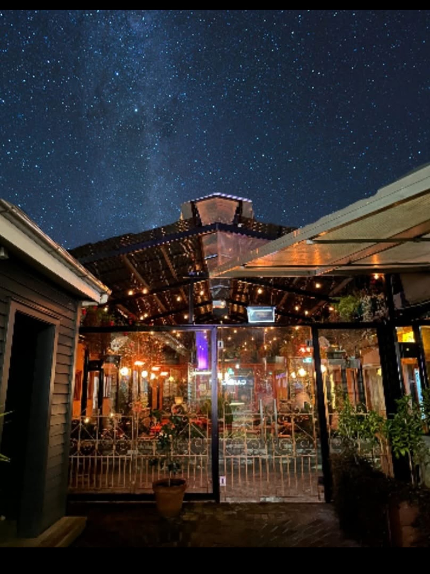 Vesuvio Jazz & Tapas Bar