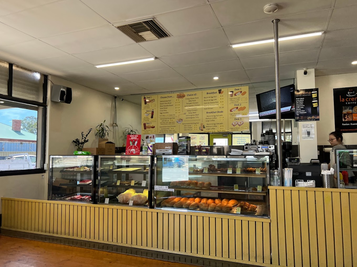 To's Lunch Bakery