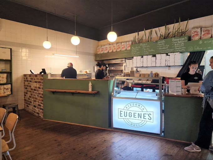 Eugene's Pizzeria