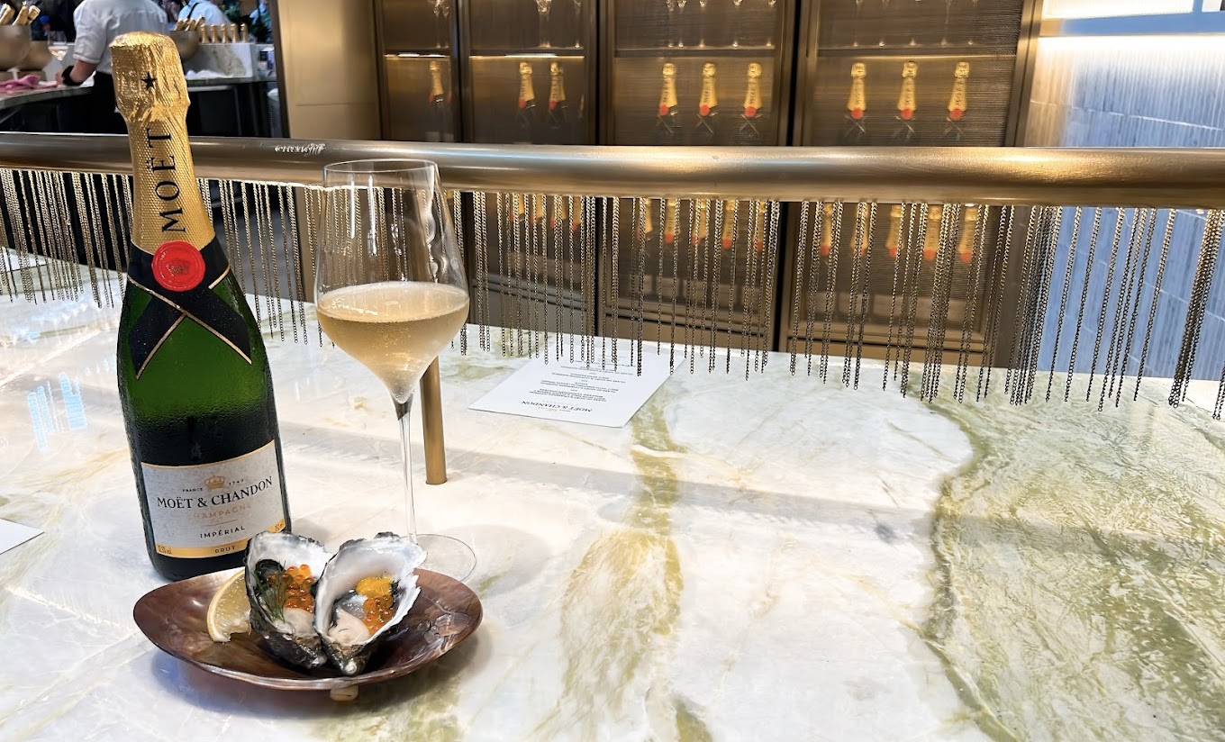 Champagne & Oyster Bar