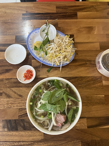Pho Hong Tam