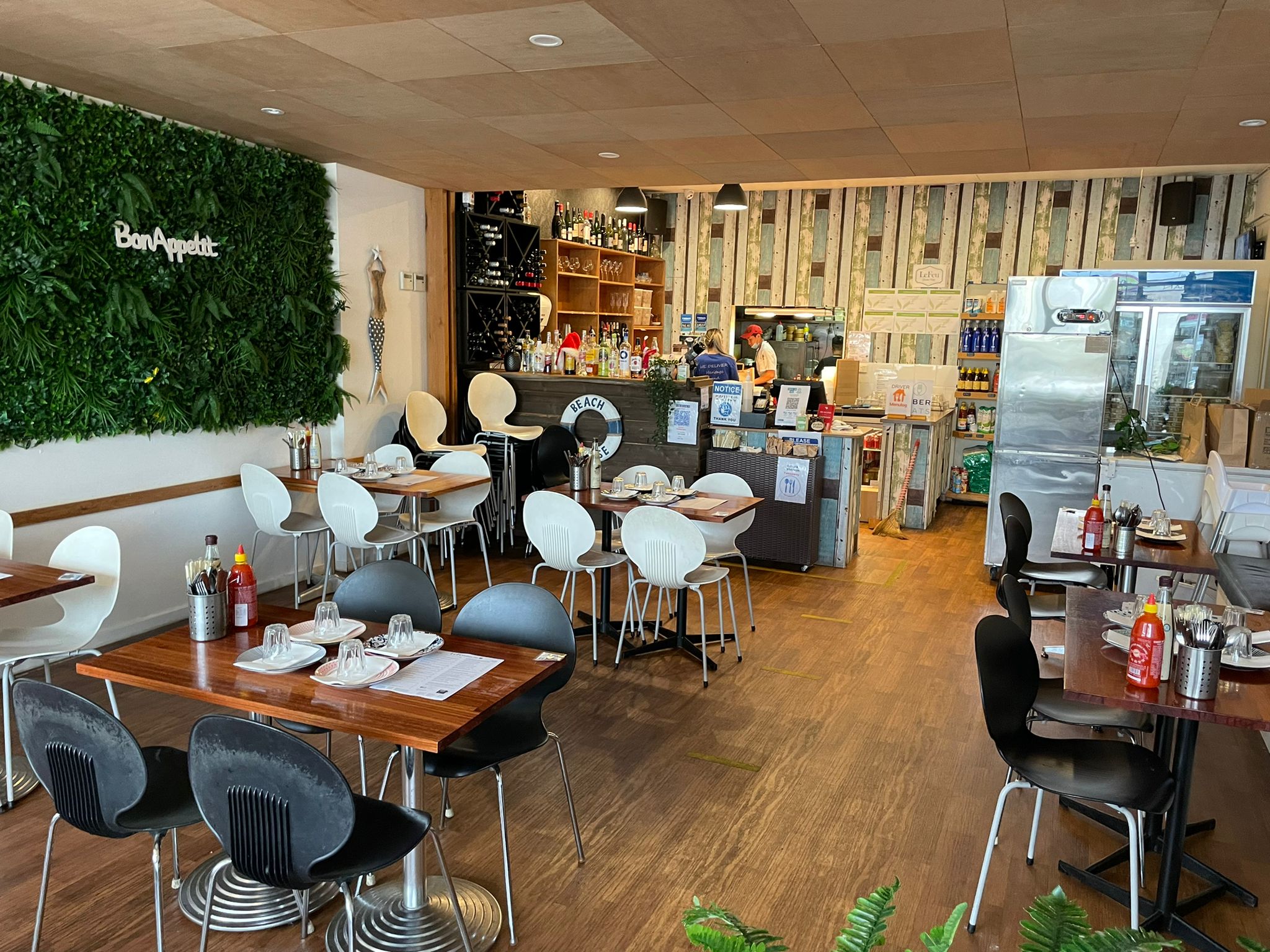 Le Feu Springvale