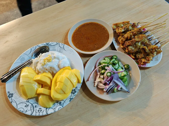 Ning’s Mango Stand