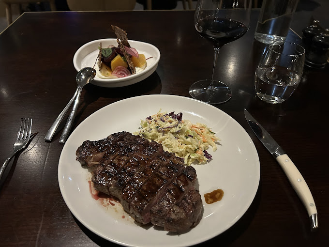 Blackbird Bar, Dining & Events
